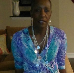 Meet your Posher, Uvolin